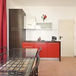 By Lr - Self Check In Ξενοδοχείο με διαμερίσματα