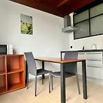 By Lr - Self Check In Λουγκάνο