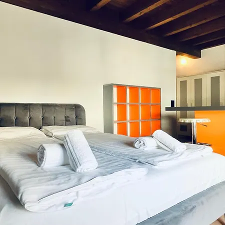 By Lr - Self Check In Hotel apartamentowy 3*