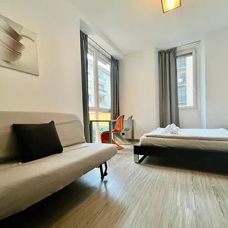 By Lr - Self Check In 3* Lugano