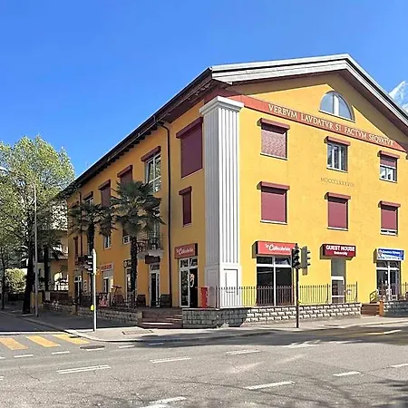 By Lr - Self Check In 3* Lugano