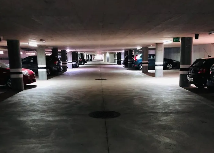 By Lr - Self Check In Aparthotel 3*