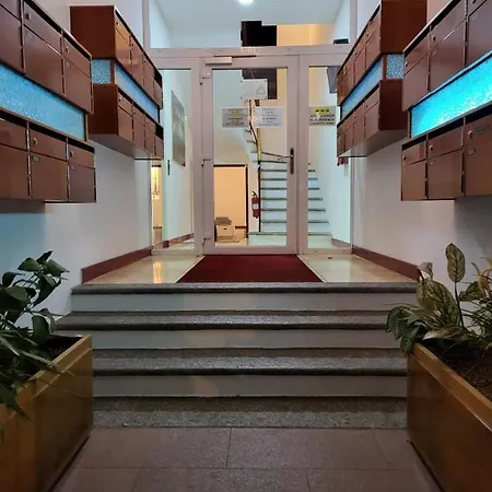 Hotel apartamentowy By Lr - Self Check In Lugano