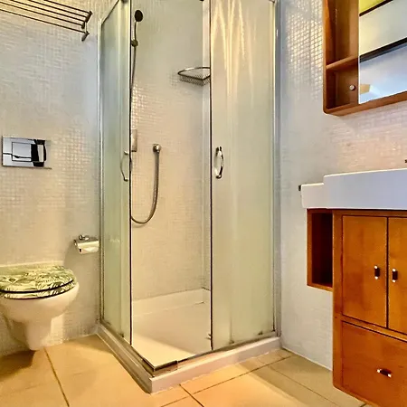 By Lr - Self Check In 3*