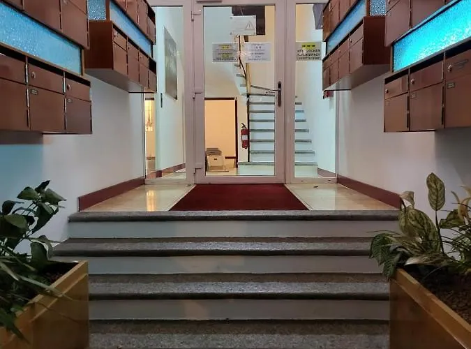 Apart-hotel By Lr - Self Check In Lugano