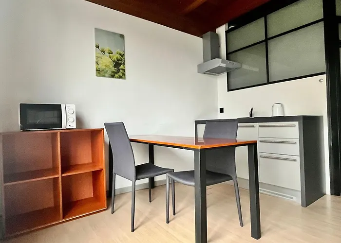 By Lr - Self Check In Lugano